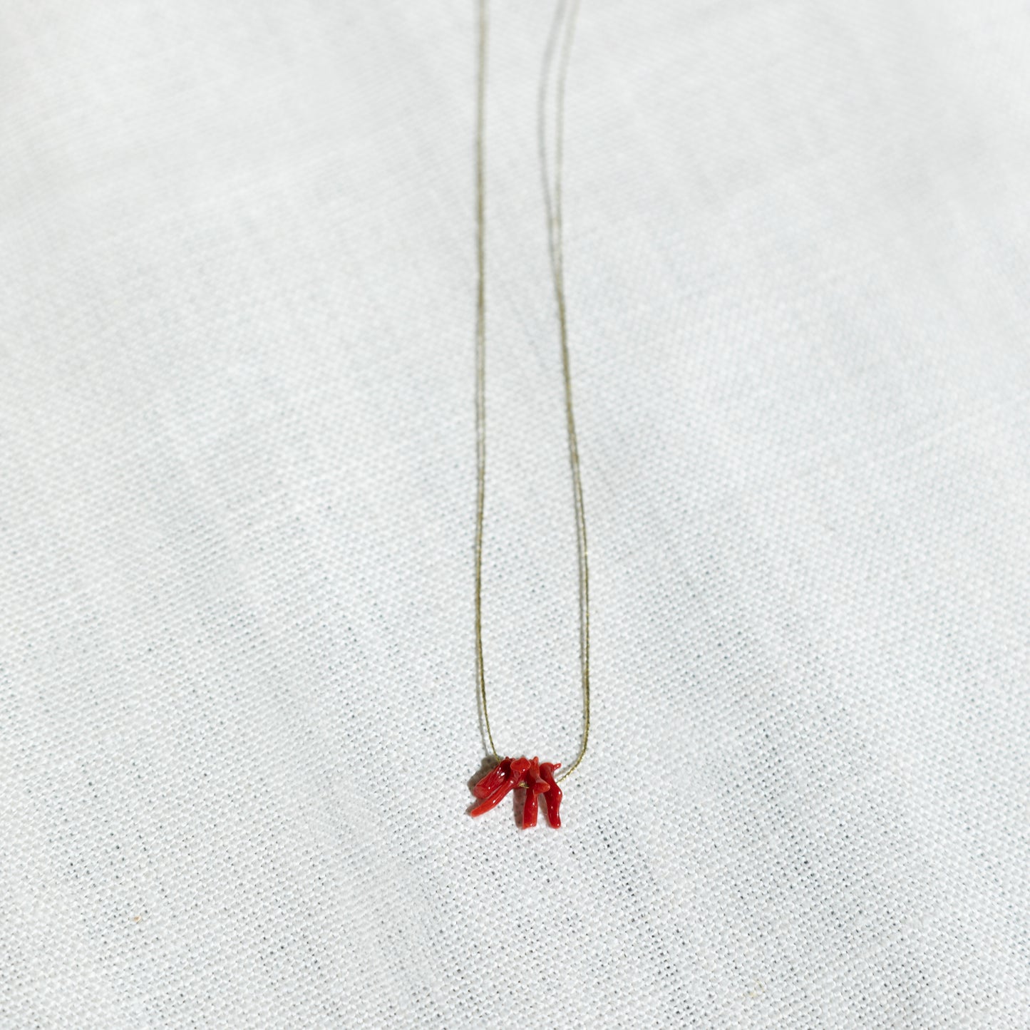 Collier Corail Fil Doré