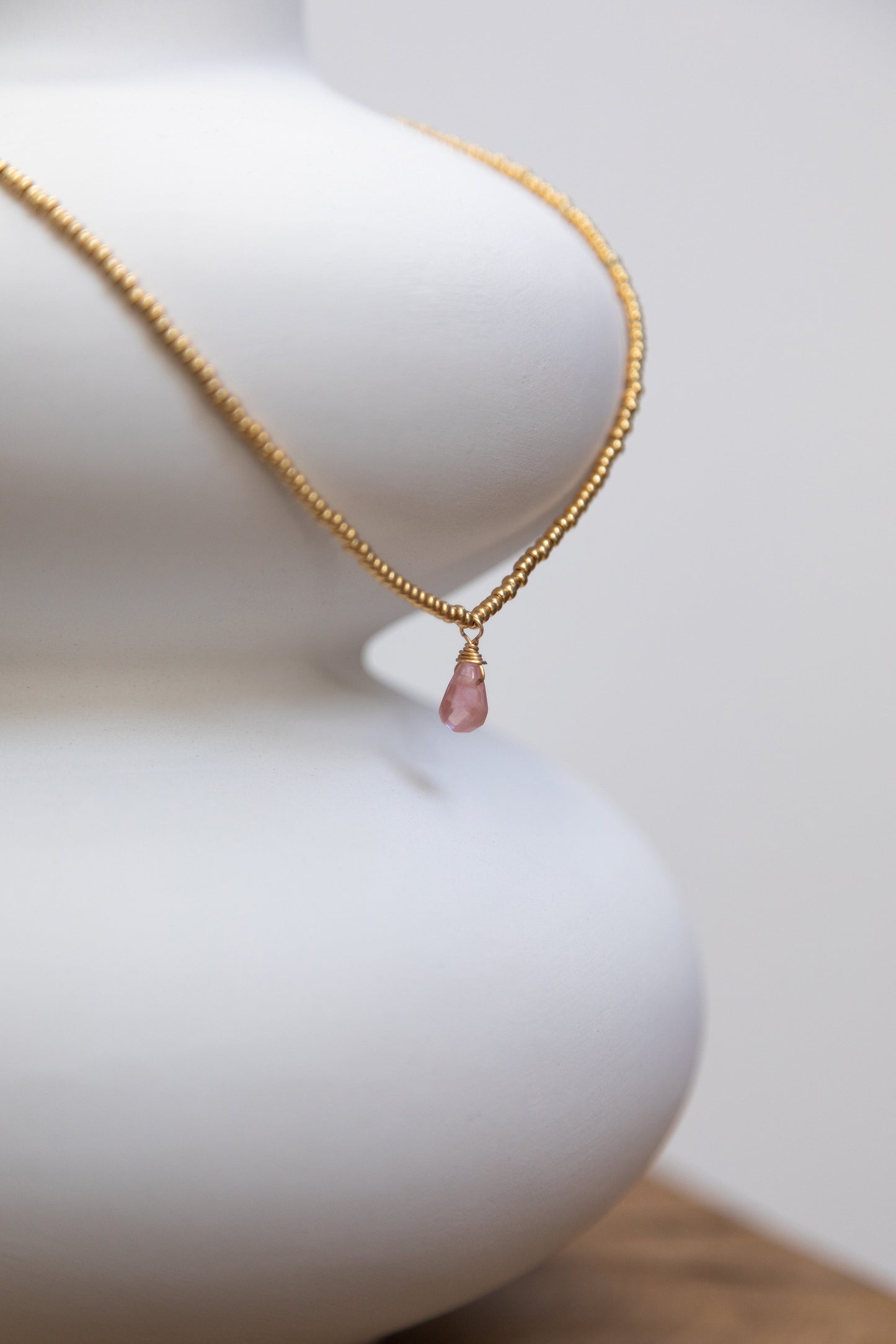 Collier Ras le Cou Goutte Rose