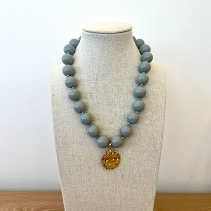Colliers perles de couleur